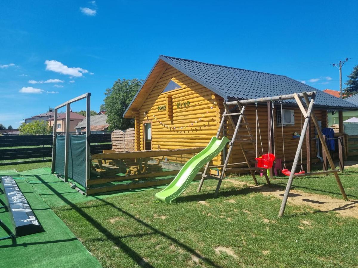 Agroturystyka Dom Z Bali Caloroczny Turbia Kültér fotó